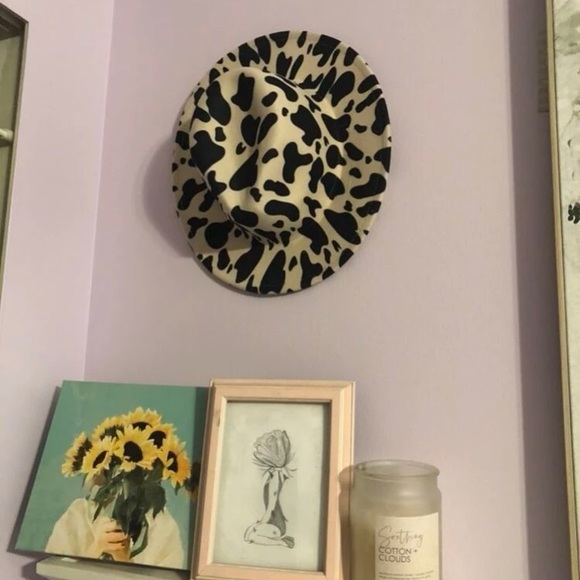 🟢BOGO FREE🟢 Two Tone Fedora Hat 🐮 - Picture 7 of 7